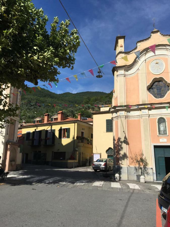 Sotto Le Stelle Hotel Pieve di Teco Exterior photo